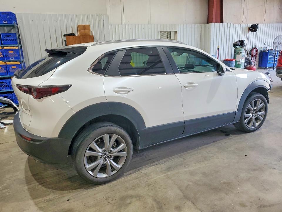 Photo 3 from auction – 2022 MAZDA CX-30 with VIN 3MVDMBBL1NM450719