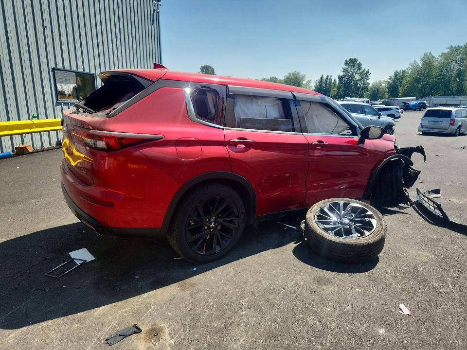 Photo 3 from auction – 2024 MITSUBISHI OUTLANDER with VIN JA4J4VA85RZ080991
