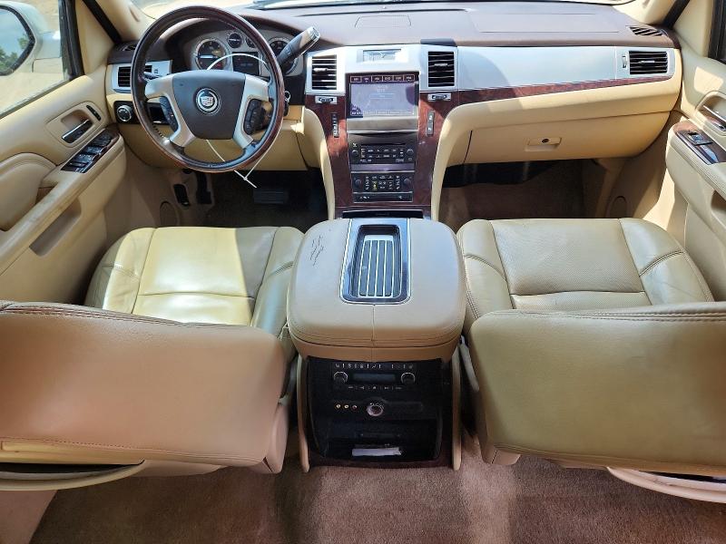 Photo 8 from auction – 2013 CADILLAC ESCALADE with VIN 1GYS4JEF0DR114219