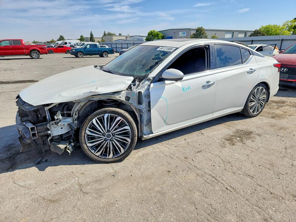 NISSAN ALTIMA 2023 with VIN 1N4BL4EV2PN317373 - Photo from auction