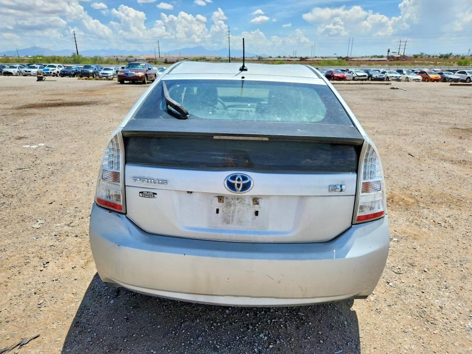 Photo 6 from auction – 2010 TOYOTA PRIUS with VIN JTDKN3DU1A0196055