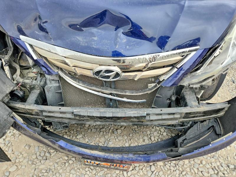 Photo 11 from auction – 2012 HYUNDAI SONATA with VIN 5NPEC4AC5CH434600