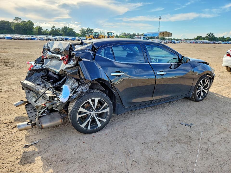 Photo 3 from auction – 2018 NISSAN MAXIMA with VIN 1N4AA6AP4JC363892
