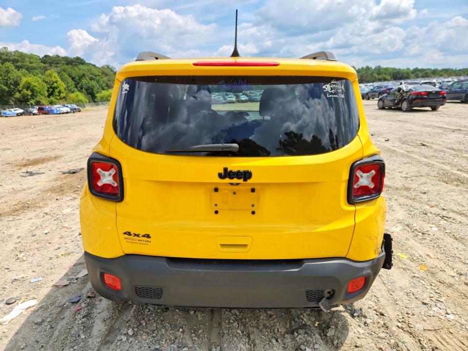 Photo 6 from auction – 2018 JEEP RENEGADE with VIN ZACCJBBB8JPH66140