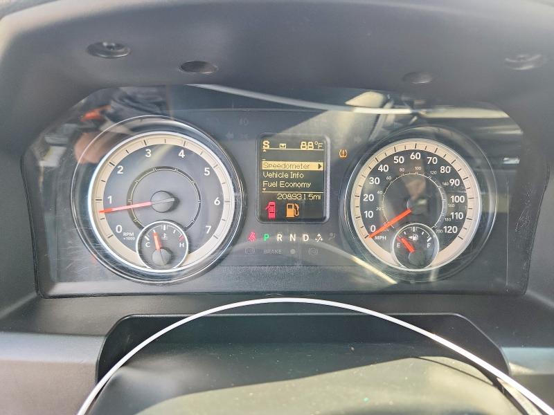 Photo 9 from auction – 2017 RAM 2500 SLT with VIN 3C6TR5DT6HG605935