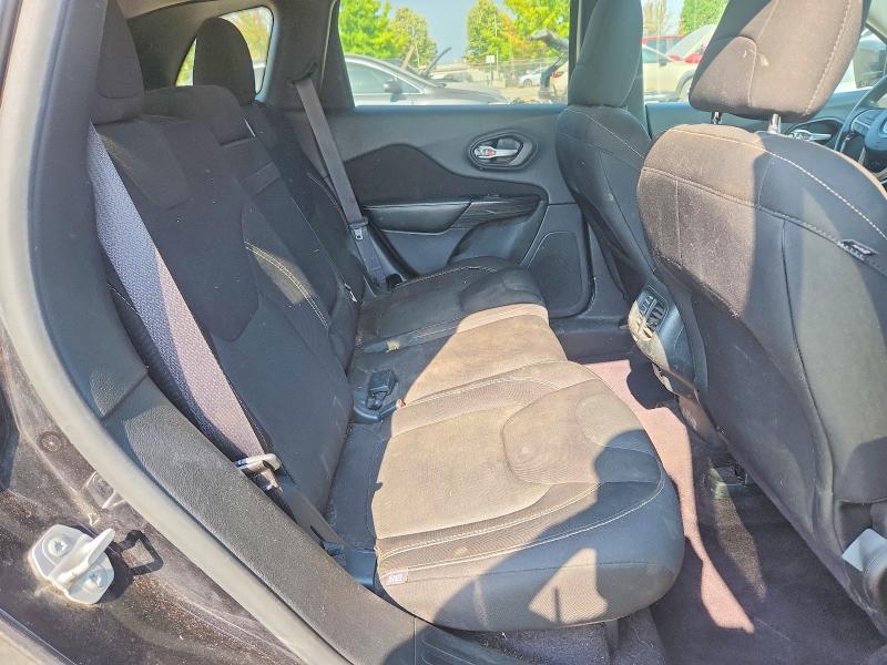 Photo 11 from auction – 2016 JEEP CHEROKEE with VIN 1C4PJMCS4GW218353