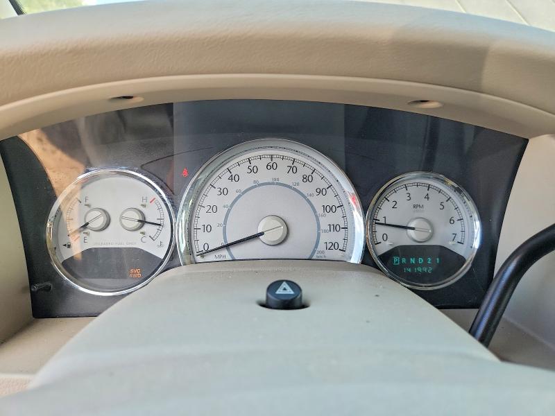 Photo 9 from auction – 2009 CHRYSLER ASPEN with VIN 1A8HW58T49F718098