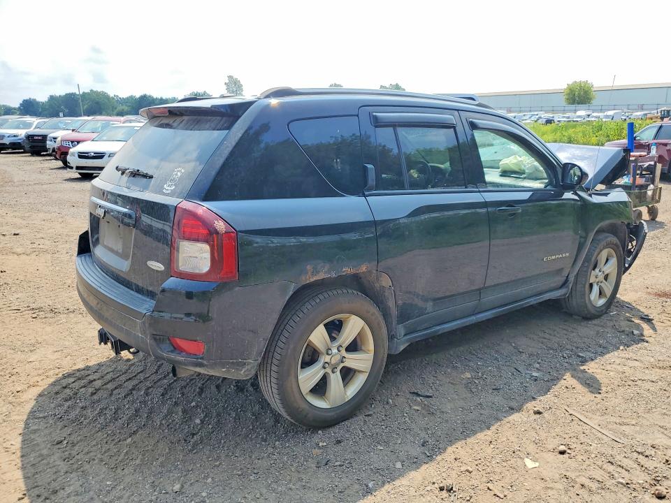 Photo 3 from auction – 2017 JEEP COMPASS with VIN 1C4NJDEB4HD100725