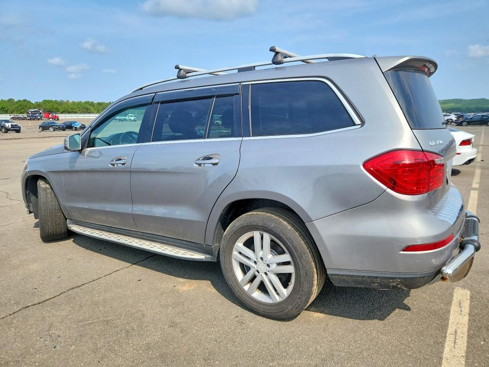 Photo 2 from auction – 2014 MERCEDES-BENZ GL with VIN 4JGDF7CE4EA279692