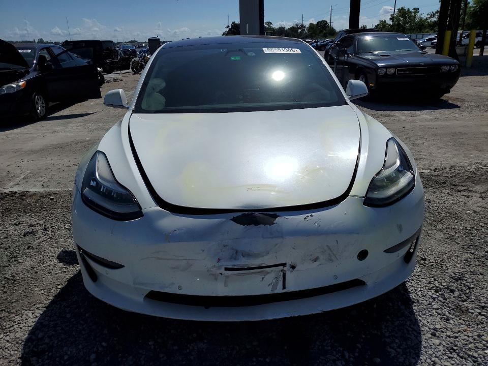 Foto 5 de la subasta – 2020 TESLA MODEL 3 con VIN 5YJ3E1EB4LF618250