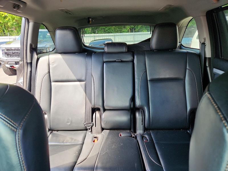 Photo 10 from auction – 2017 TOYOTA HIGHLANDER with VIN 5TDJZRFH7HS384685