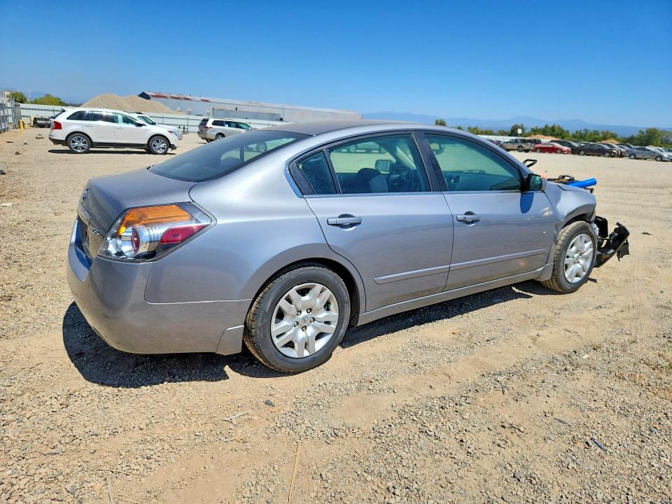 Photo 3 from auction – 2009 NISSAN ALTIMA with VIN 1N4AL21E49N496749