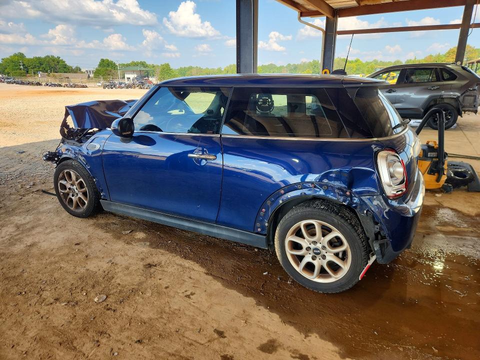 Photo 2 from auction – 2015 MINI COOPER with VIN WMWXM5C53FT939073