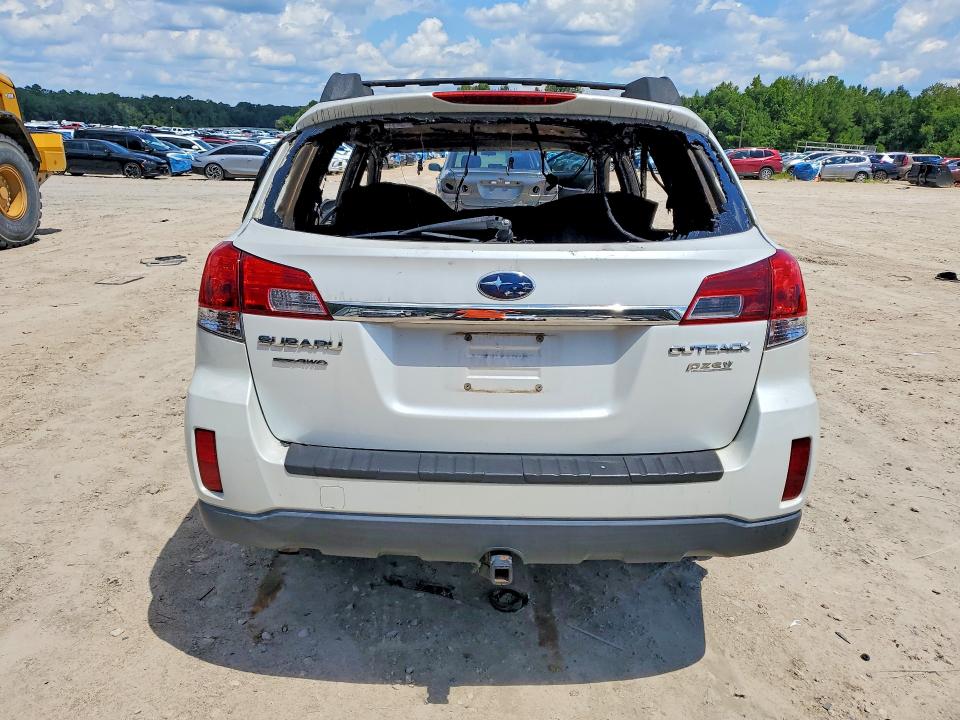 Photo 6 from auction – 2011 SUBARU OUTBACK with VIN 4S4BRBBC7B1408022