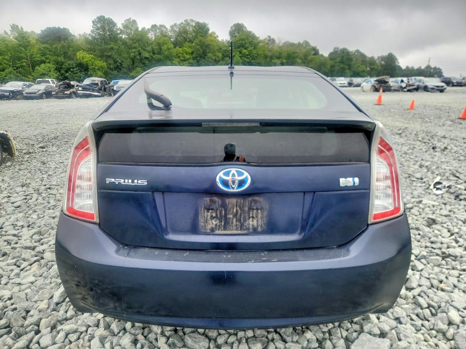 Photo 6 from auction – 2012 TOYOTA PRIUS with VIN JTDKN3DU6C1571175