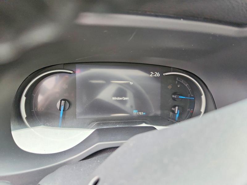Photo 9 from auction – 2023 TOYOTA RAV4 with VIN JTMB6RFV0PD110631