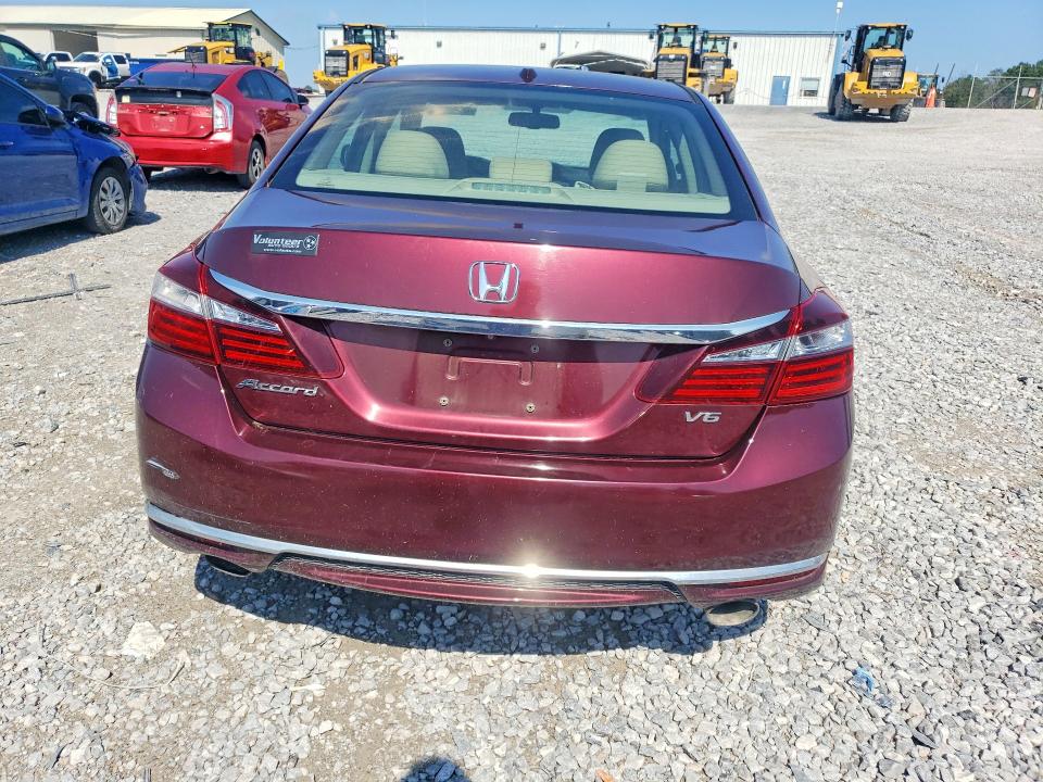 Photo 6 from auction – 2016 HONDA ACCORD with VIN 1HGCR3F83GA001487