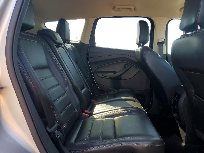 Photo 11 from auction – 2018 FORD ESCAPE with VIN 1FMCU9HD6JUC45288
