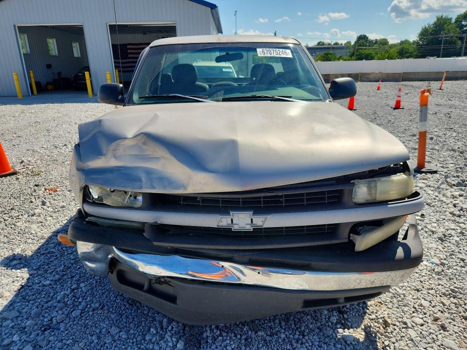 Photo 5 from auction – 2000 CHEVROLET SILVERADO with VIN 1GCEC14W2YE223964