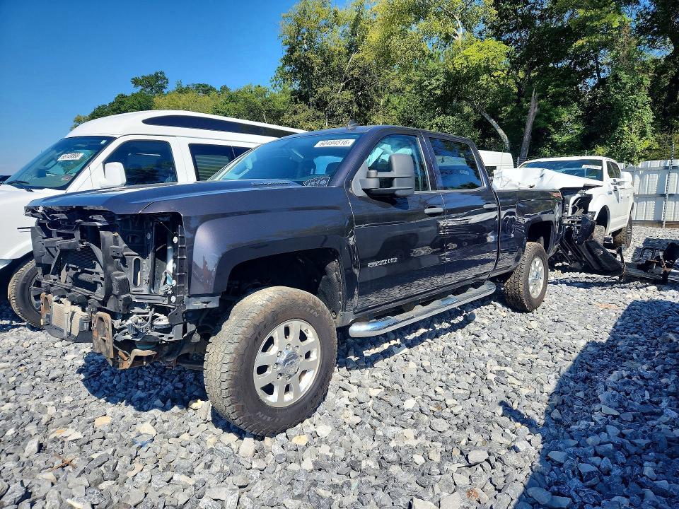 CHEVROLET SILVERADO 2015 with VIN 1GC1KVE85FF181077 - Photo from auction