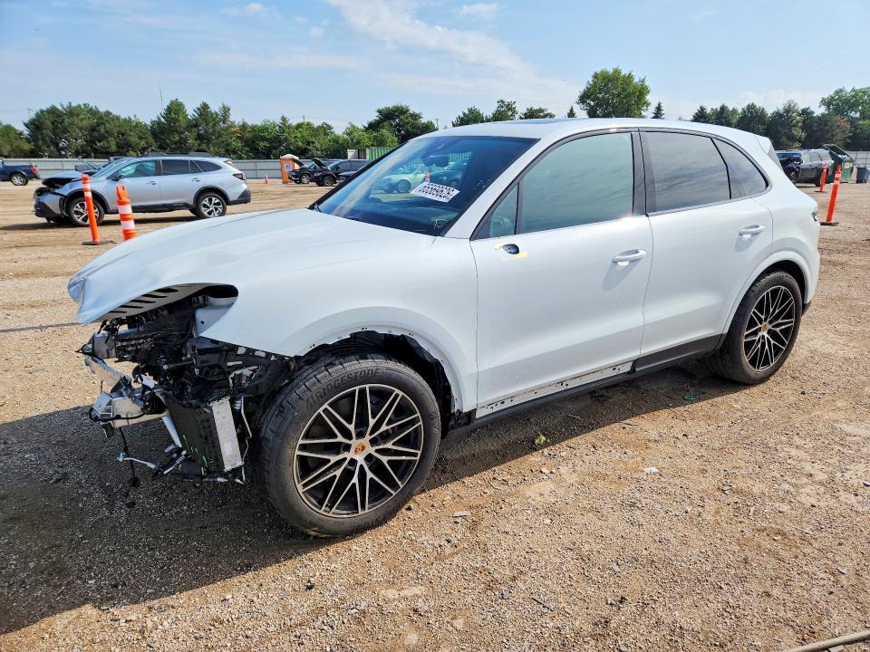 2024 PORSCHE CAYENNE - Търг №65569626