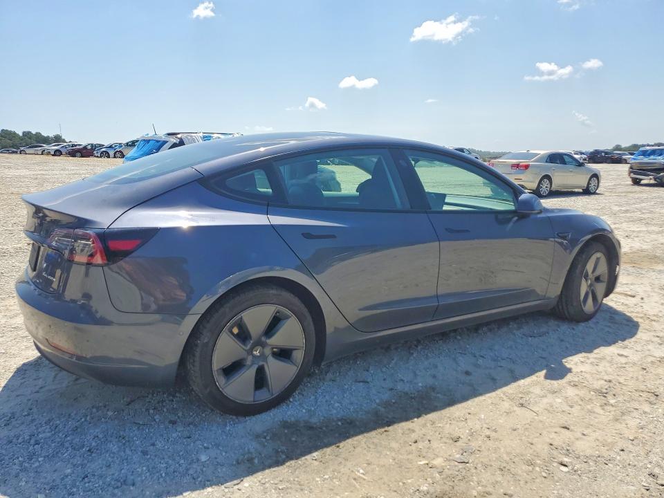 Photo 3 from auction – 2022 TESLA MODEL 3 with VIN 5YJ3E1EBXNF323818
