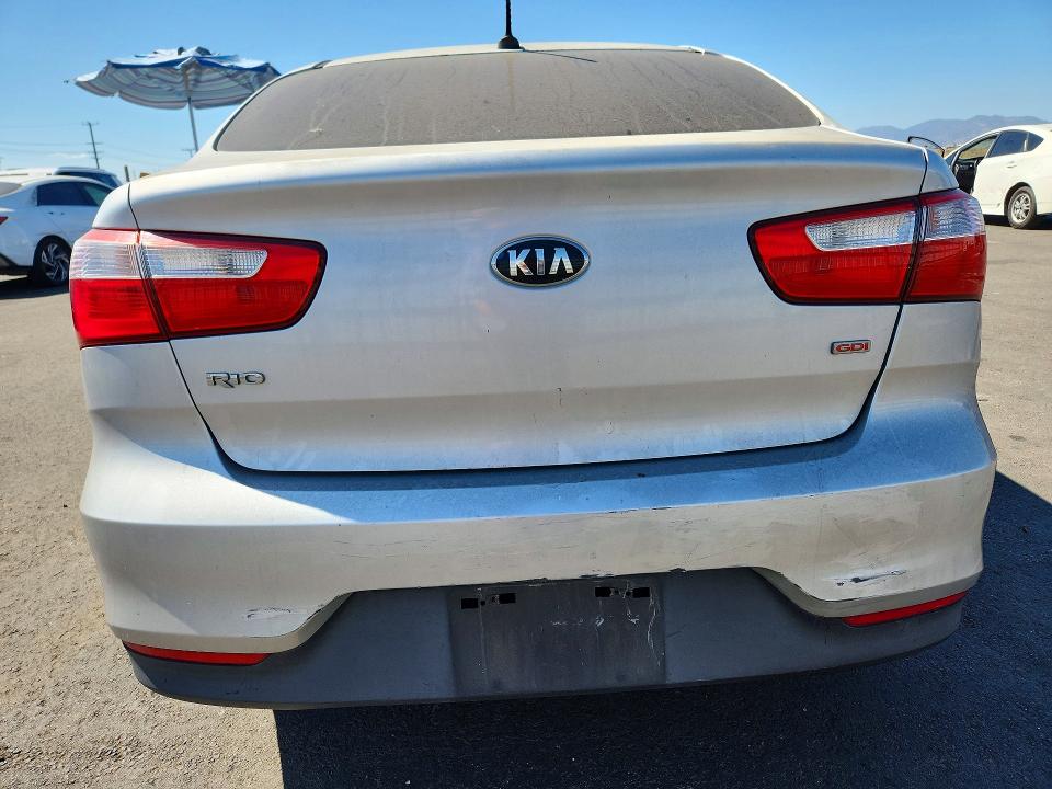 Photo 6 from auction – 2016 KIA RIO with VIN KNADM4A33G6590804