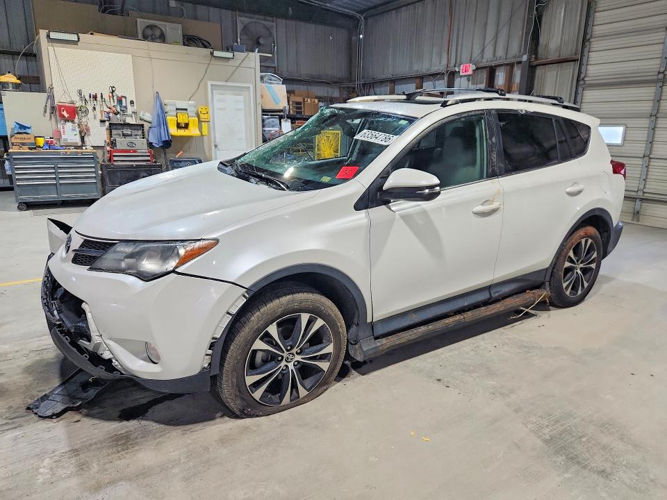 TOYOTA RAV4 2015 with VIN 2T3DFREV3FW371554 - Photo from auction