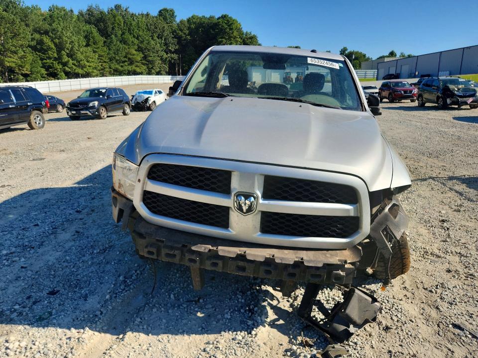 Photo 5 from auction – 2017 RAM 1500 with VIN 3C6JR6AT6HG548542