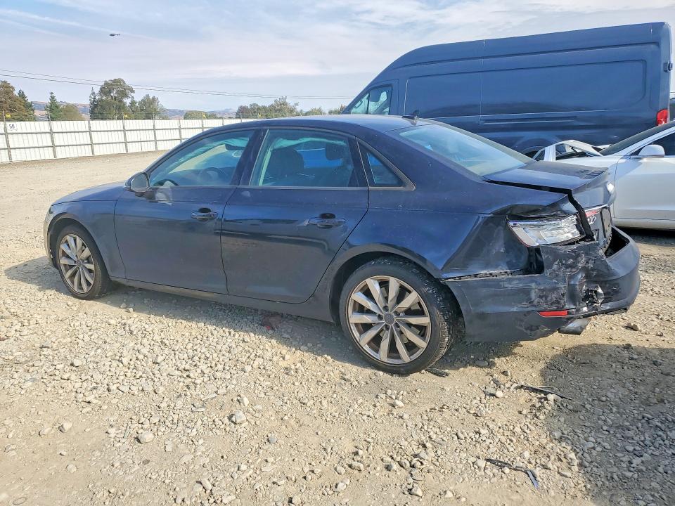 Photo 2 from auction – 2017 AUDI A4 with VIN WAUANAF45HN021203