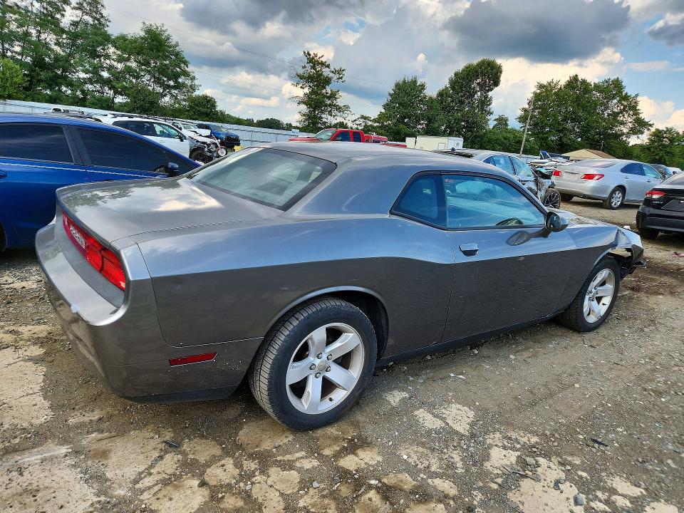 Photo 3 from auction – 2011 DODGE CHALLENGER with VIN 2B3CJ4DG5BH601221