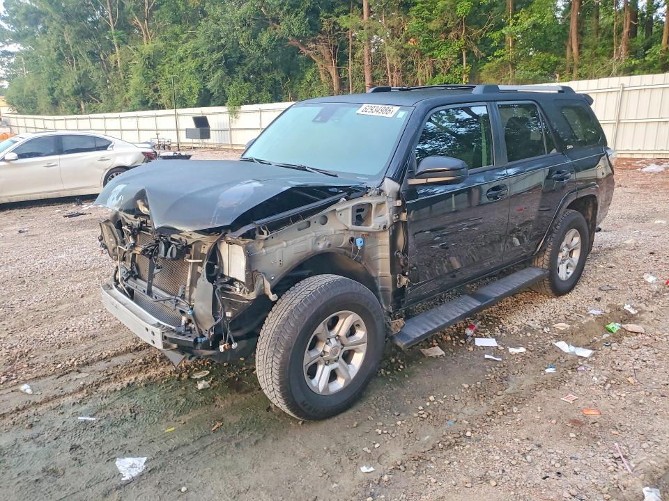 Photo 1 from auction – 2023 TOYOTA 4RUNNER with VIN JTEEU5JR5P5299420