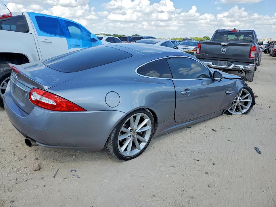 صورة رقم 3 من المزاد - 2014 JAGUAR XK مع VIN SAJWA4DB9ELB52234