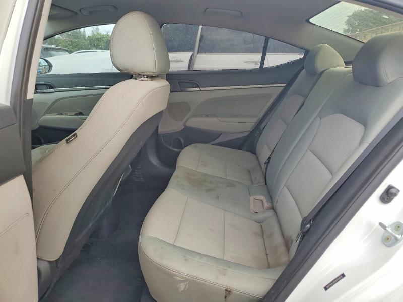 Photo 10 from auction – 2017 HYUNDAI ELANTRA with VIN 5NPD94LA0HH070650