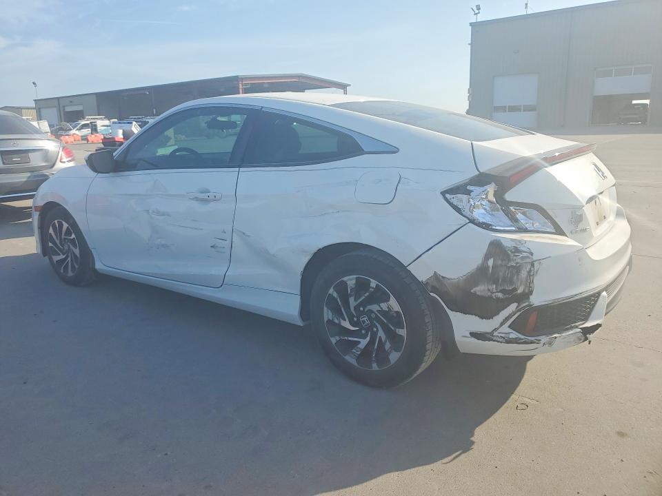 Photo 2 from auction – 2016 HONDA CIVIC with VIN 2HGFC4B05GH313476