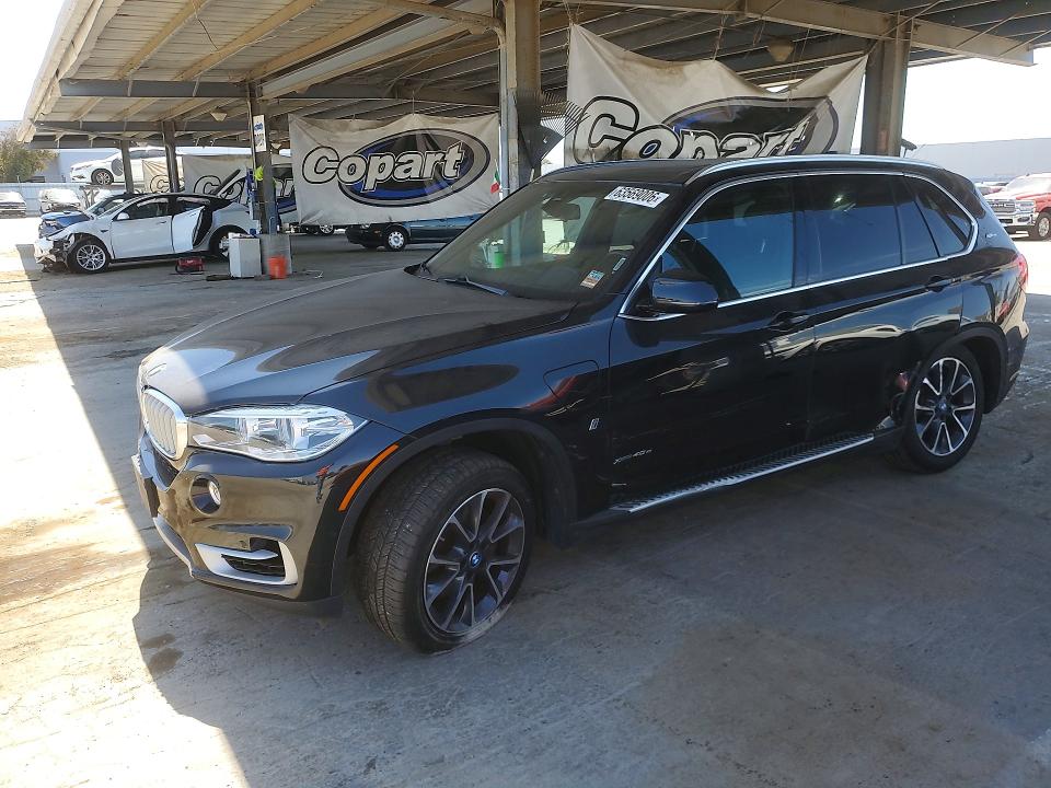 BMW X5 2018 with VIN 5UXKT0C59J0W00104 - Photo from auction