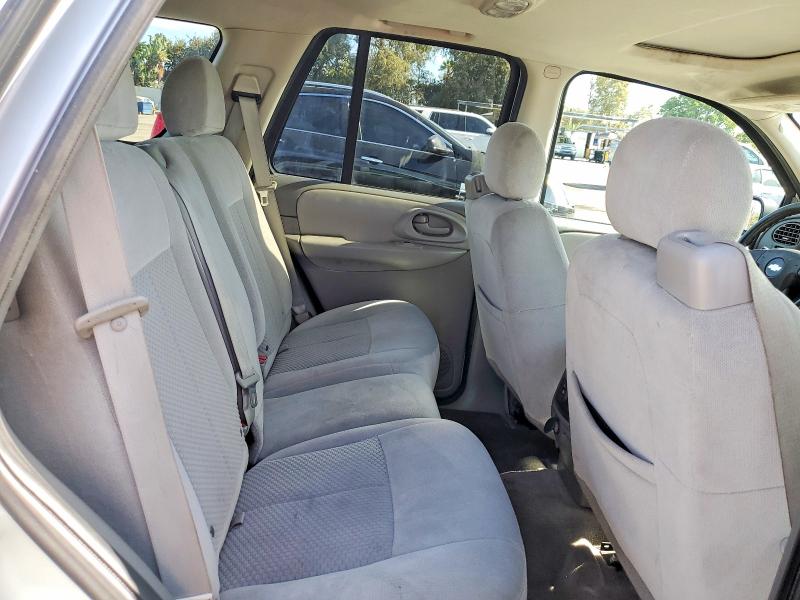 Photo 10 from auction – 2008 CHEVROLET TRAILBLAZER with VIN 1GNDT13S682235599