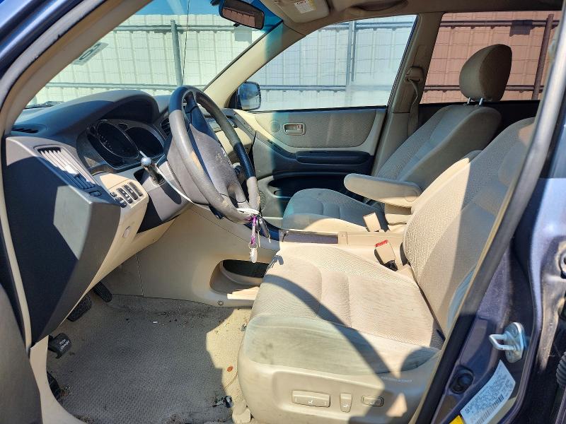 Photo 7 from auction – 2002 TOYOTA HIGHLANDER with VIN JTEHF21A320088271