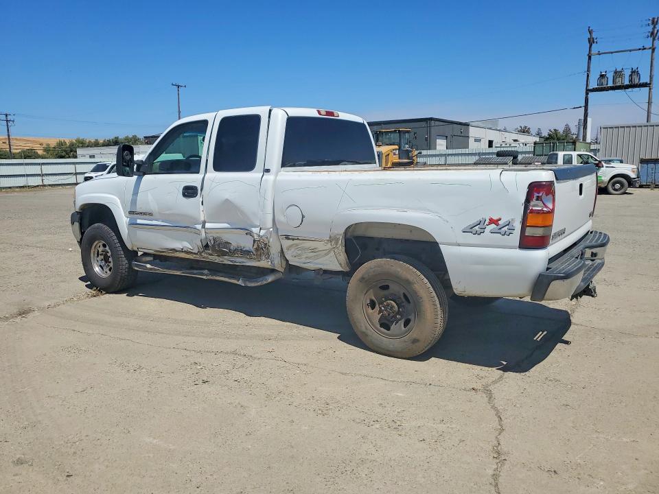 Photo 2 from auction – 2002 GMC SIERRA with VIN 1GTHK29U12E264980