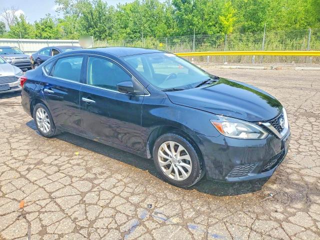 Photo 4 from auction – 2018 NISSAN SENTRA with VIN 3N1AB7AP0JL633267