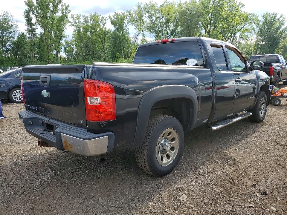 Photo 3 from auction – 2008 CHEVROLET SILVERADO with VIN 1GCEC19X48Z137923