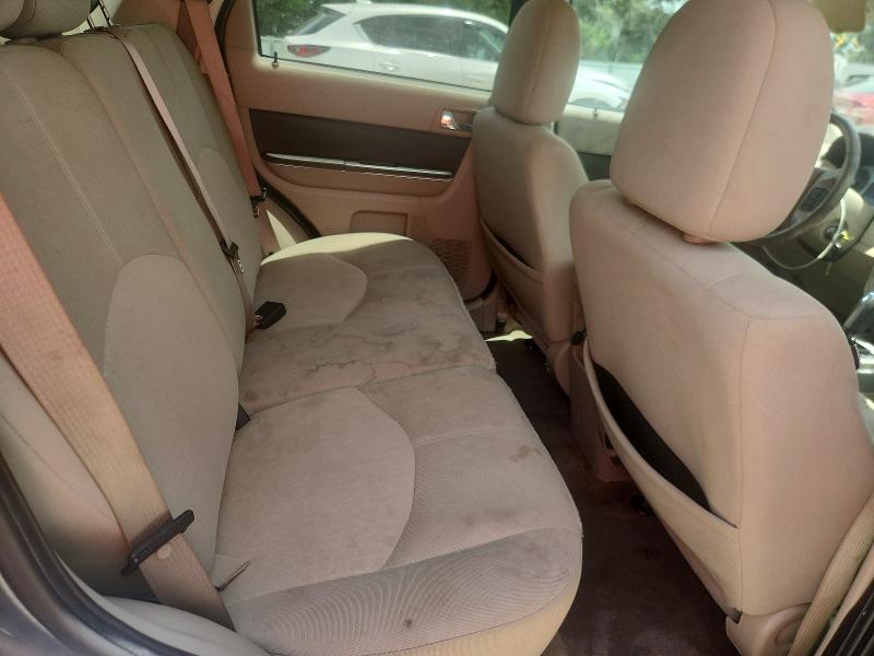 Photo 11 from auction – 2010 MERCURY MARINER with VIN 4M2CN8BG2AKJ21099