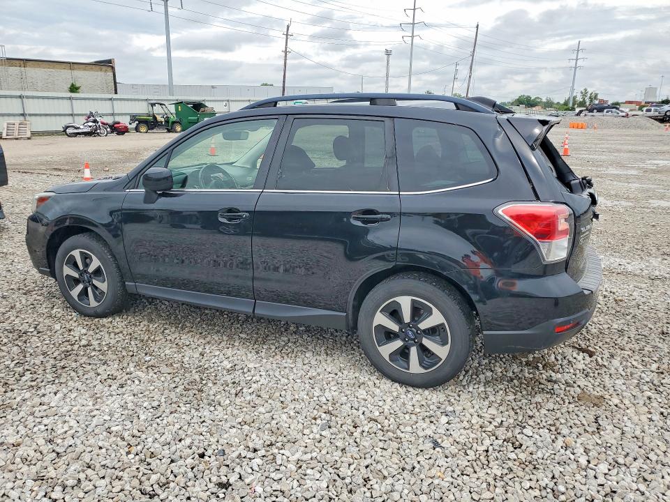 Photo 2 from auction – 2018 SUBARU FORESTER with VIN JF2SJARC1JH443979