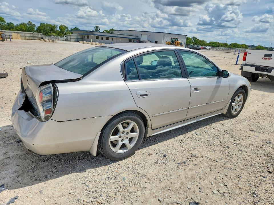 Photo 3 from auction – 2005 NISSAN ALTIMA with VIN 1N4AL11D65N443482
