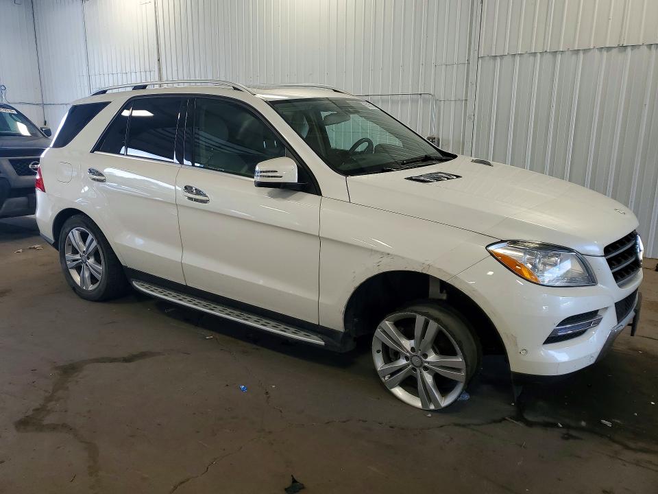Photo 4 from auction – 2013 MERCEDES-BENZ ML with VIN 4JGDA2EBXDA226319