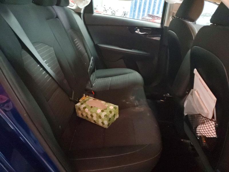 Photo 10 from auction – 2019 KIA FORTE with VIN 3KPF34AD1KE016356