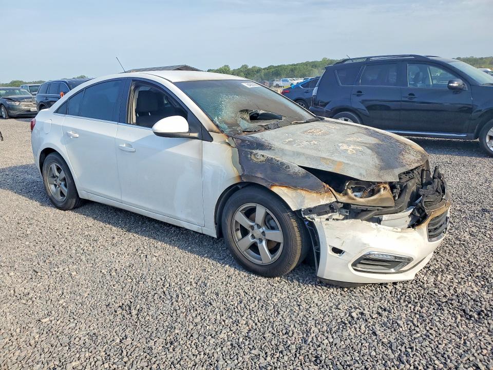 Photo 4 from auction – 2015 CHEVROLET CRUZE with VIN 1G1PH5SB3F7129037
