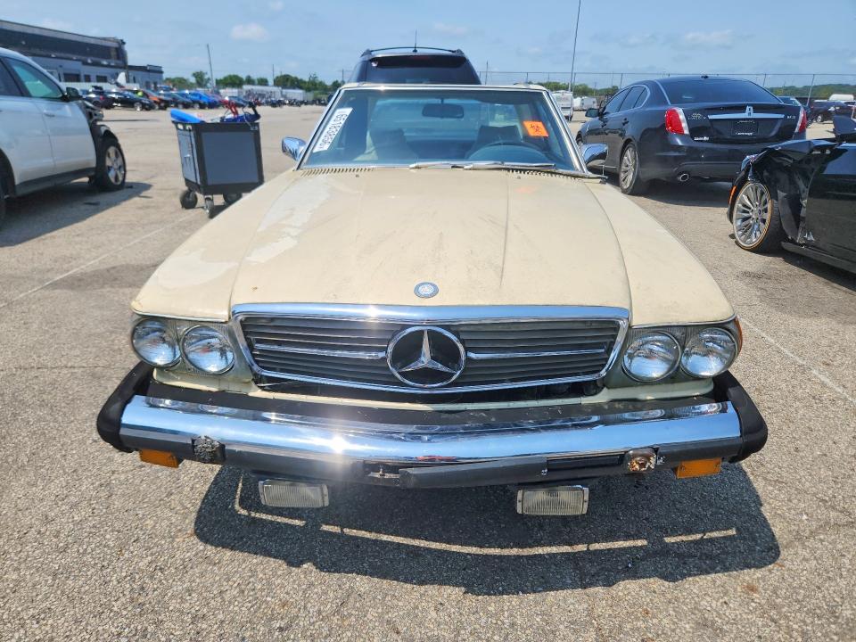Photo 5 from auction – 1974 MERCEDES-BENZ 450 SL with VIN 10704412017214
