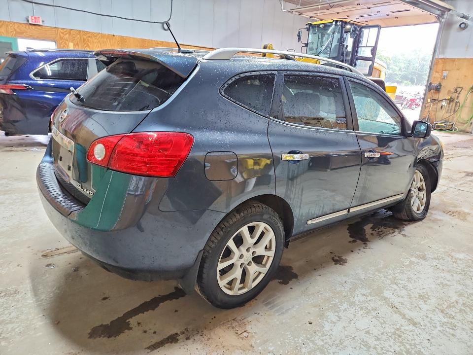 Photo 3 from auction – 2013 NISSAN ROGUE with VIN JN8AS5MV6DW103254