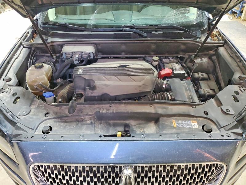 Photo 12 from auction – 2019 LINCOLN NAUTILUS with VIN 2LMPJ8LP3KBL61677